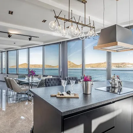 Cimentepe Deluxe 1 - With Heated Pool & Close To Yalikavak Marina * בודרום