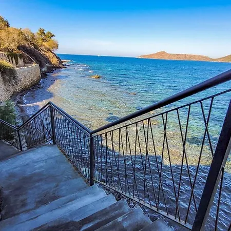 Villa Cimentepe Deluxe 1 - With Heated Pool & Close To Yalikavak Marina