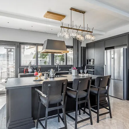 Cimentepe Deluxe 1 - With Heated Pool & Close To Yalikavak Marina Villa