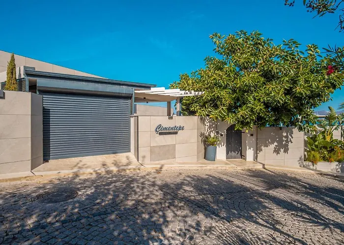 Cimentepe Deluxe 1 - With Heated Pool & Close To Yalikavak Marina *