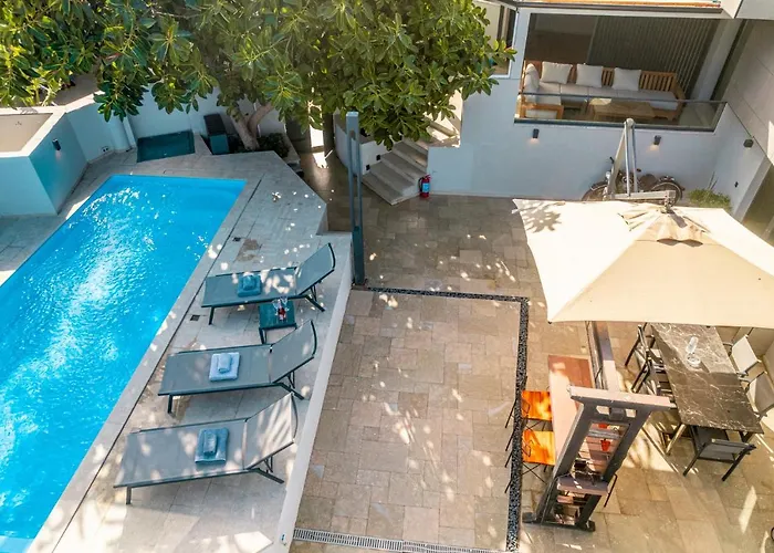 Вилла Cimentepe Deluxe 1 - With Heated Pool & Close To Yalikavak Marina Бодрум
