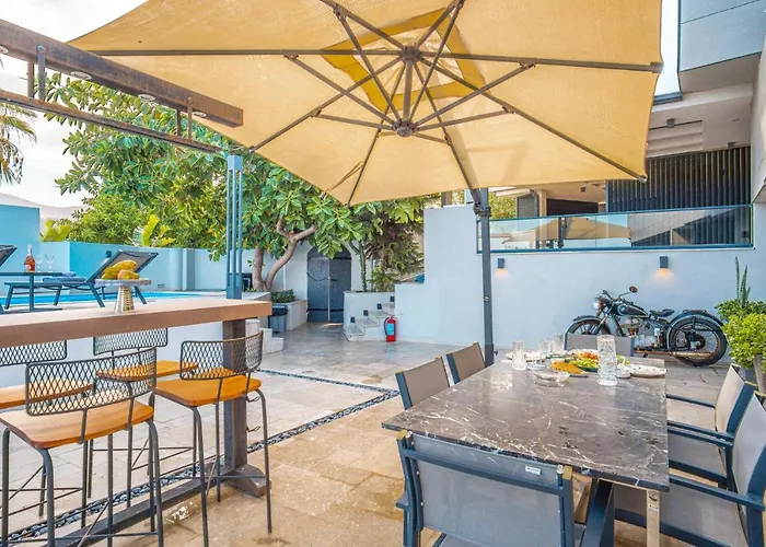 Cimentepe Deluxe 1 - With Heated Pool & Close To Yalikavak Marina * Бодрум